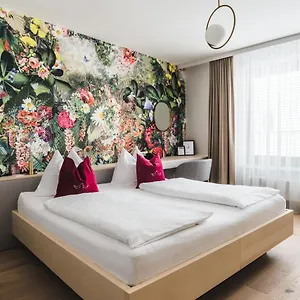 Altstadthotel Weisse Taube Hotel Salzburg