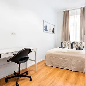 Nice Central City Room Viena