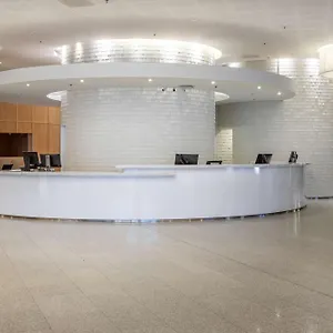Hilton Helsinki Airport Szálloda Vantaa