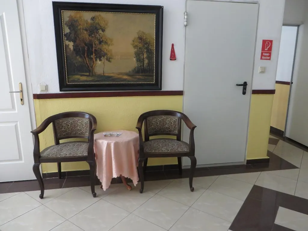 Hotel Stadtpark Вена Гостевой дом